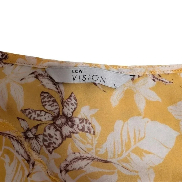 Low Vision short sleeve yellow blouse floral crew neck women’s SZ Large. - Picture 4 of 4